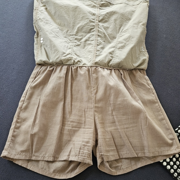 Skirts (2) with built in shorts - Picture 5 of 10